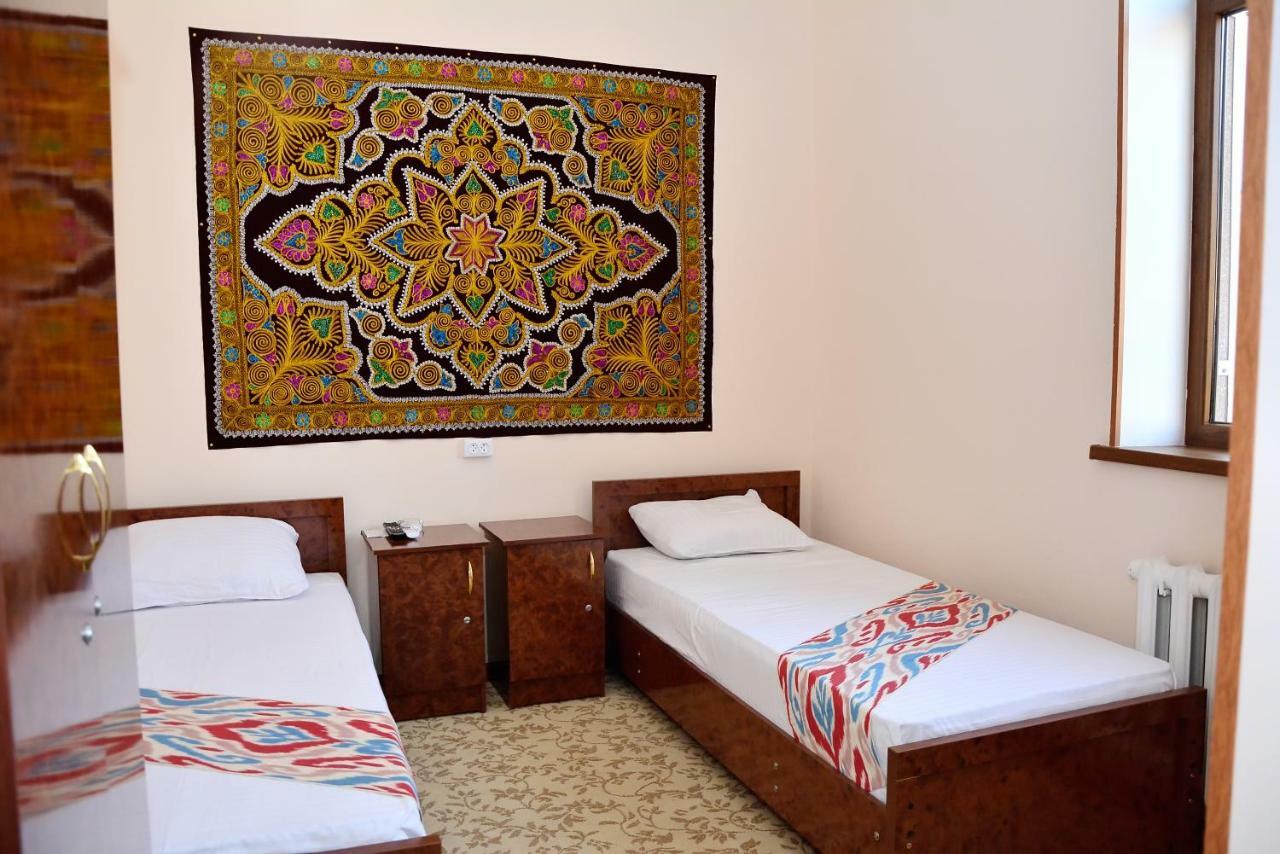 Nurobod Guesthouse Bukhara Esterno foto